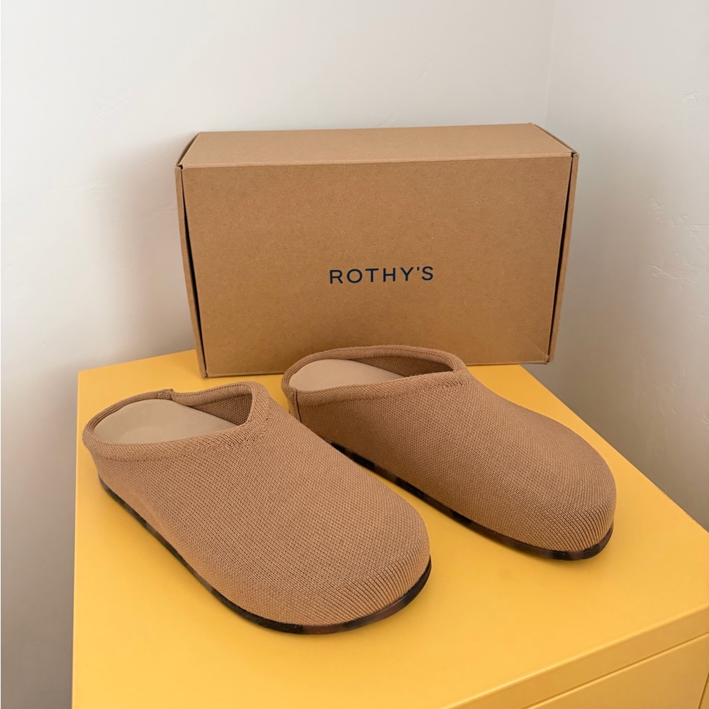Rothy’s The Casual Clog butternut